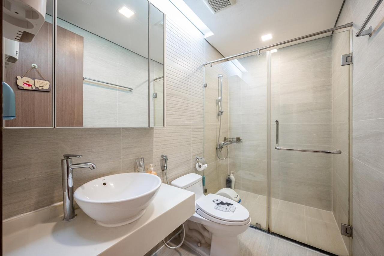 Landmark Vinhomes Tan Cang Хошимин Экстерьер фото